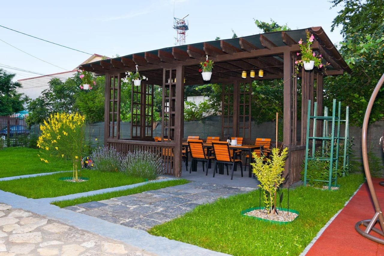 Delta Est Hotel & Restaurant سولينا المظهر الخارجي الصورة