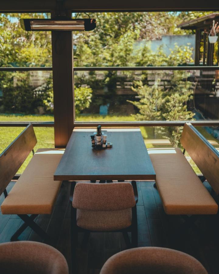 Delta Est Hotel & Restaurant سولينا المظهر الخارجي الصورة